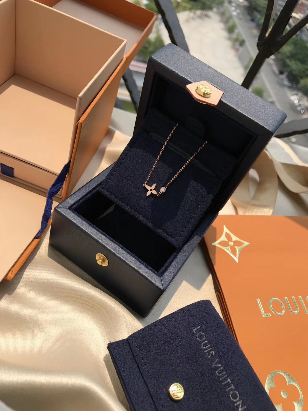 [Pearl Jewelrys]BLOSSOM PENDANT PINK GOLD AND DIAMOND