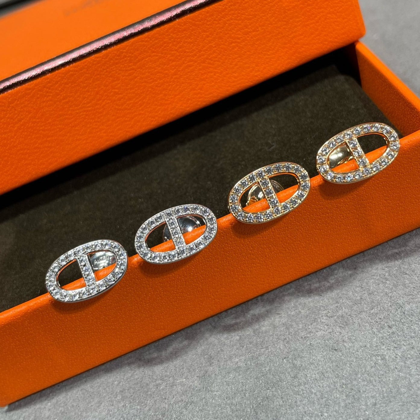[Pearl Jewelrys]HM FULL DIAMOND PIG NOSE STUD EARRINGS