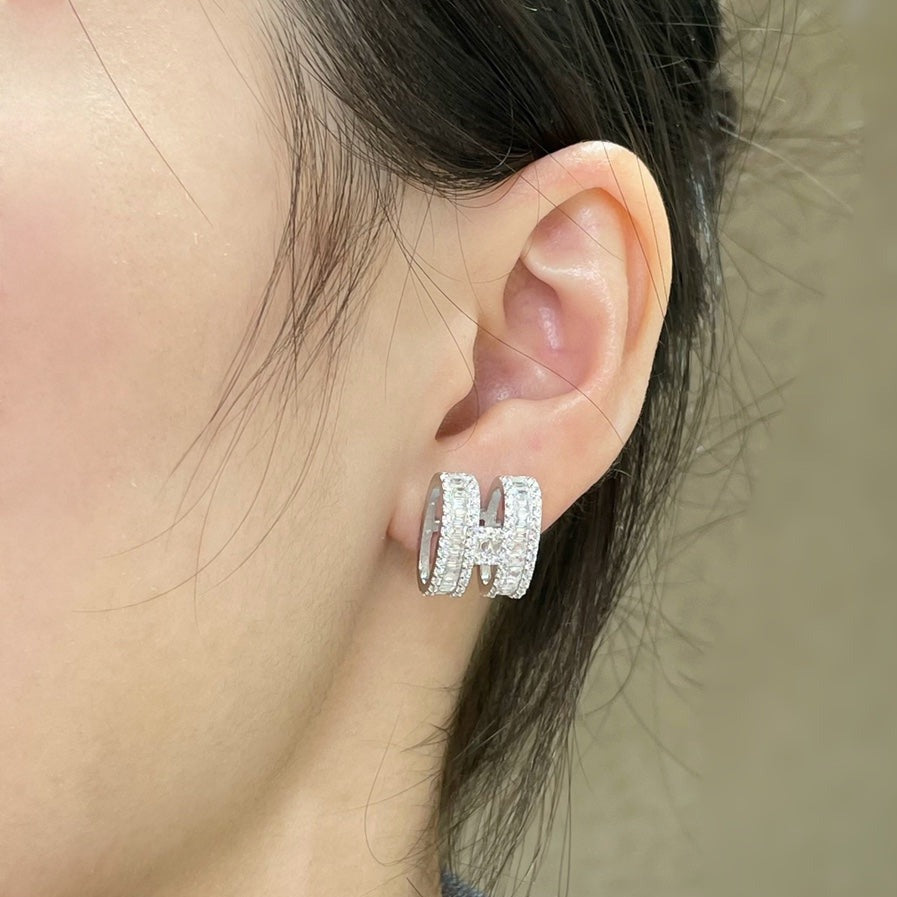 [Pearl Jewelrys]H STUD EARRINGS WITH SILVER DIAMONDS
