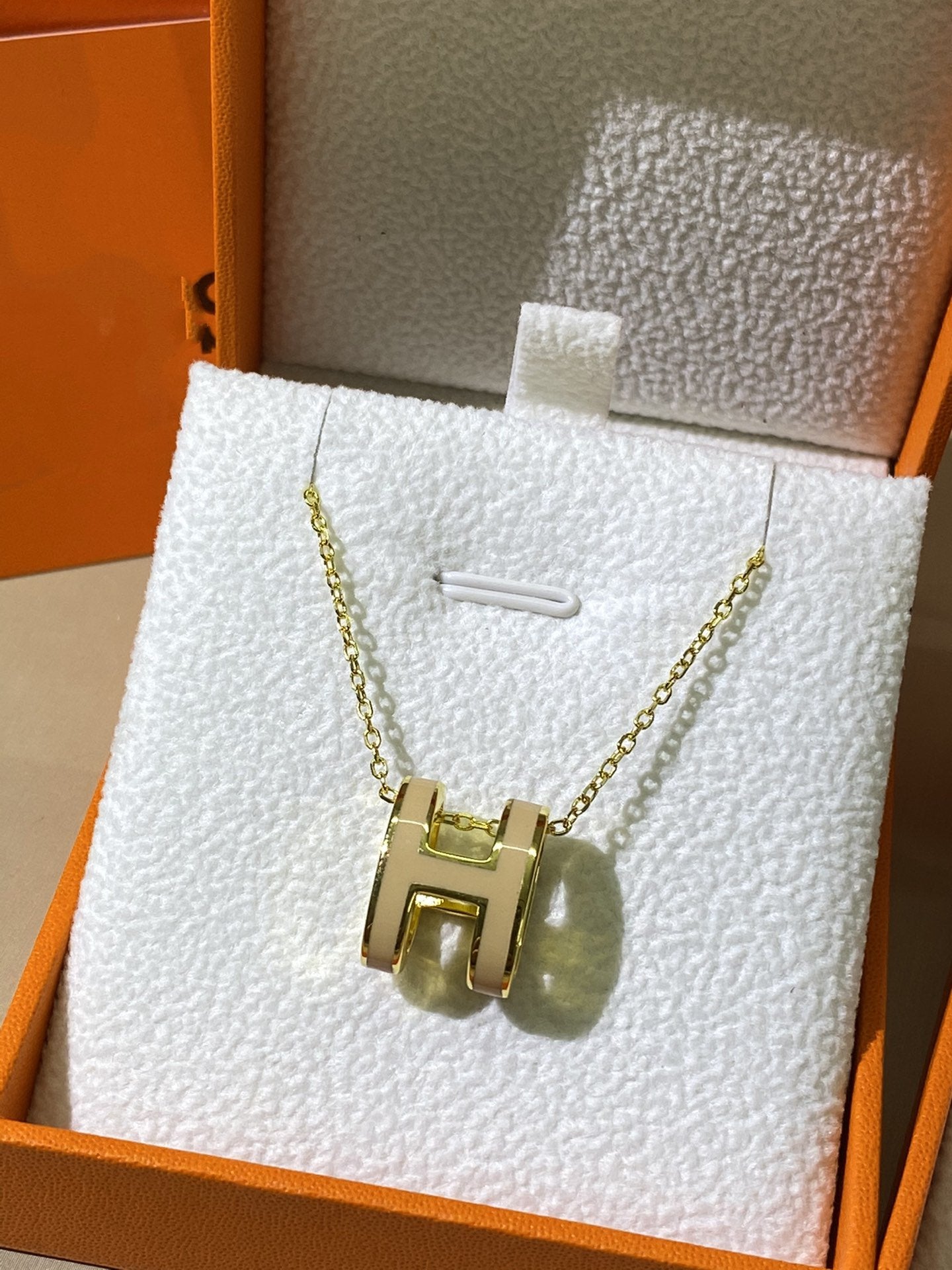 [Pearl Jewelrys]HM CLIC YELLOW ENAMEL GOLD NECKLACE