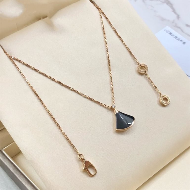 [Pearl Jewelrys]DREAM NECKLACE ONYX 1 DIAMOND