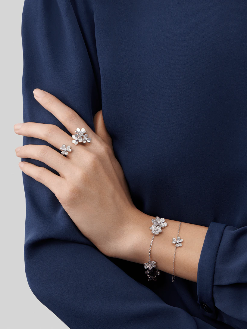 [Pearl Jewelrys]FRIVOLE SILVER FLOWER DIAMOND BRACELET
