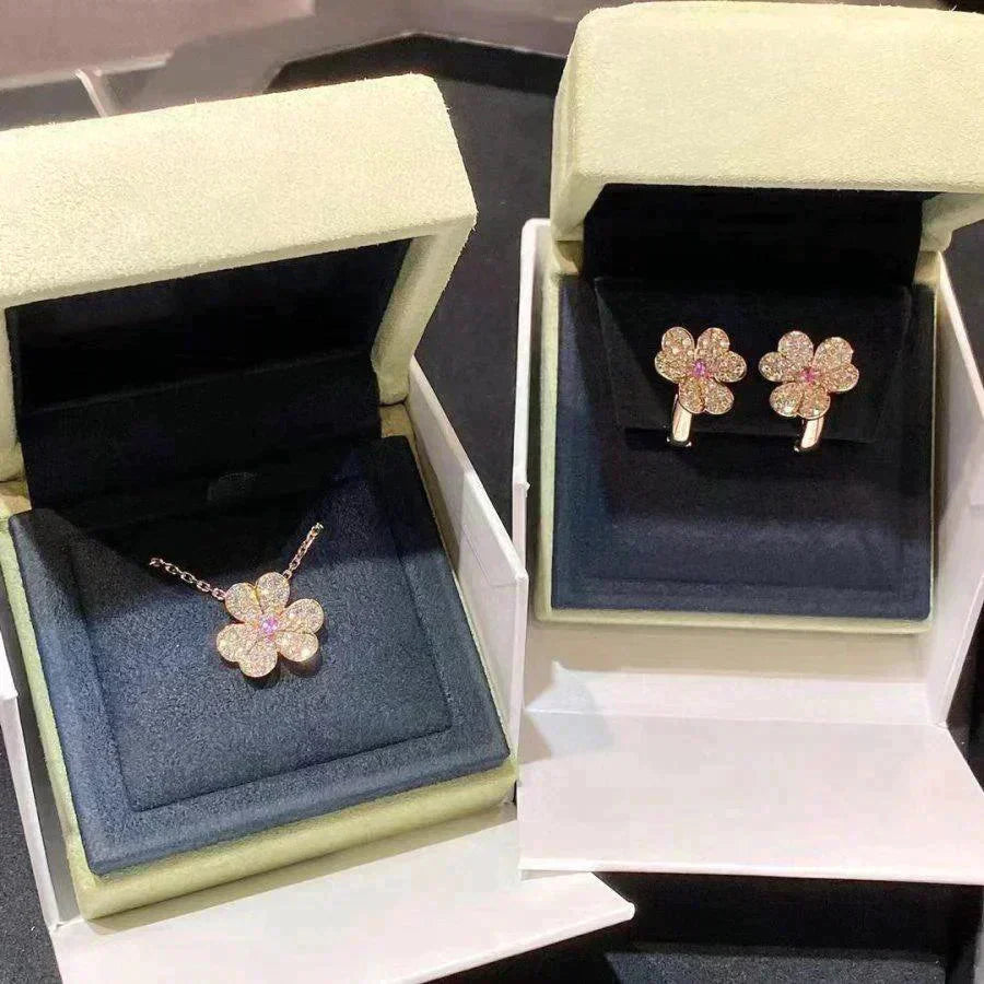 [Pearl Jewelrys]FRIVOLE ROSE GOLD FLOWER DIAMOND NECKLACE