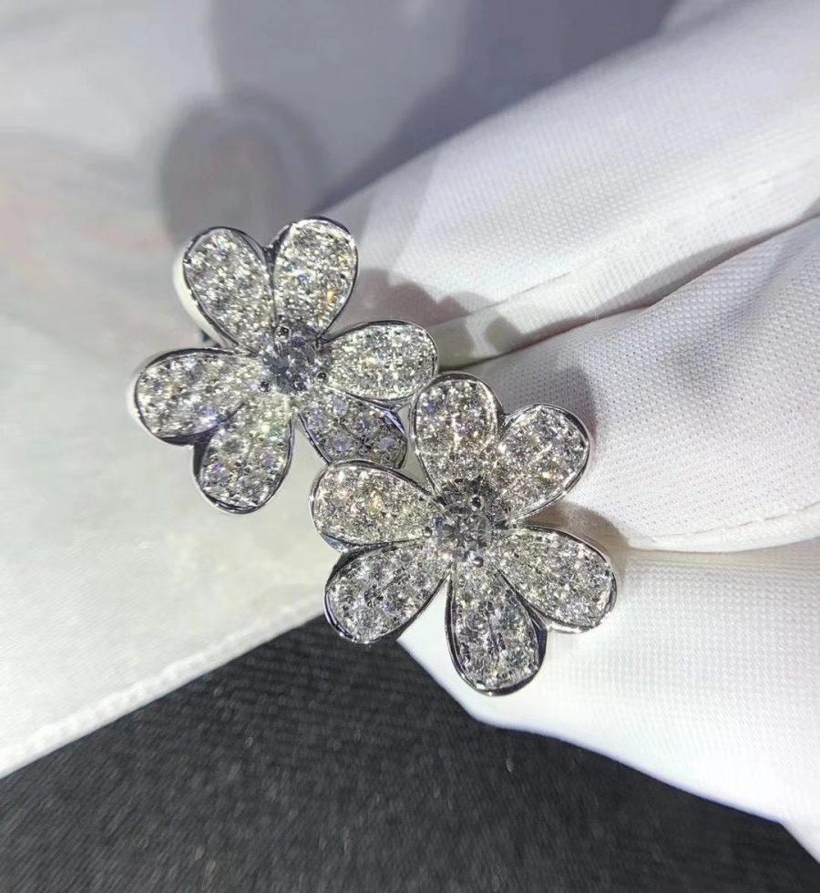 [Pearl Jewelrys]FRIVOLE SILVER FLOWER DIAMOND EARRINGS
