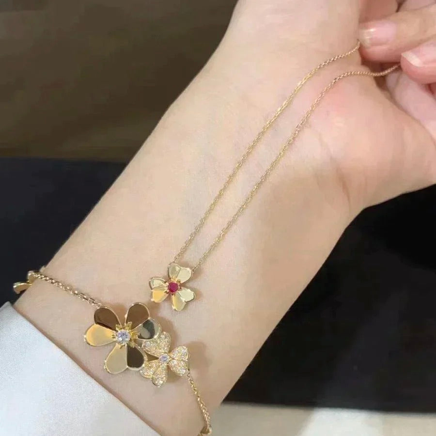 [Pearl Jewelrys]FRIVOLE GOLD FLOWER NECKLACE