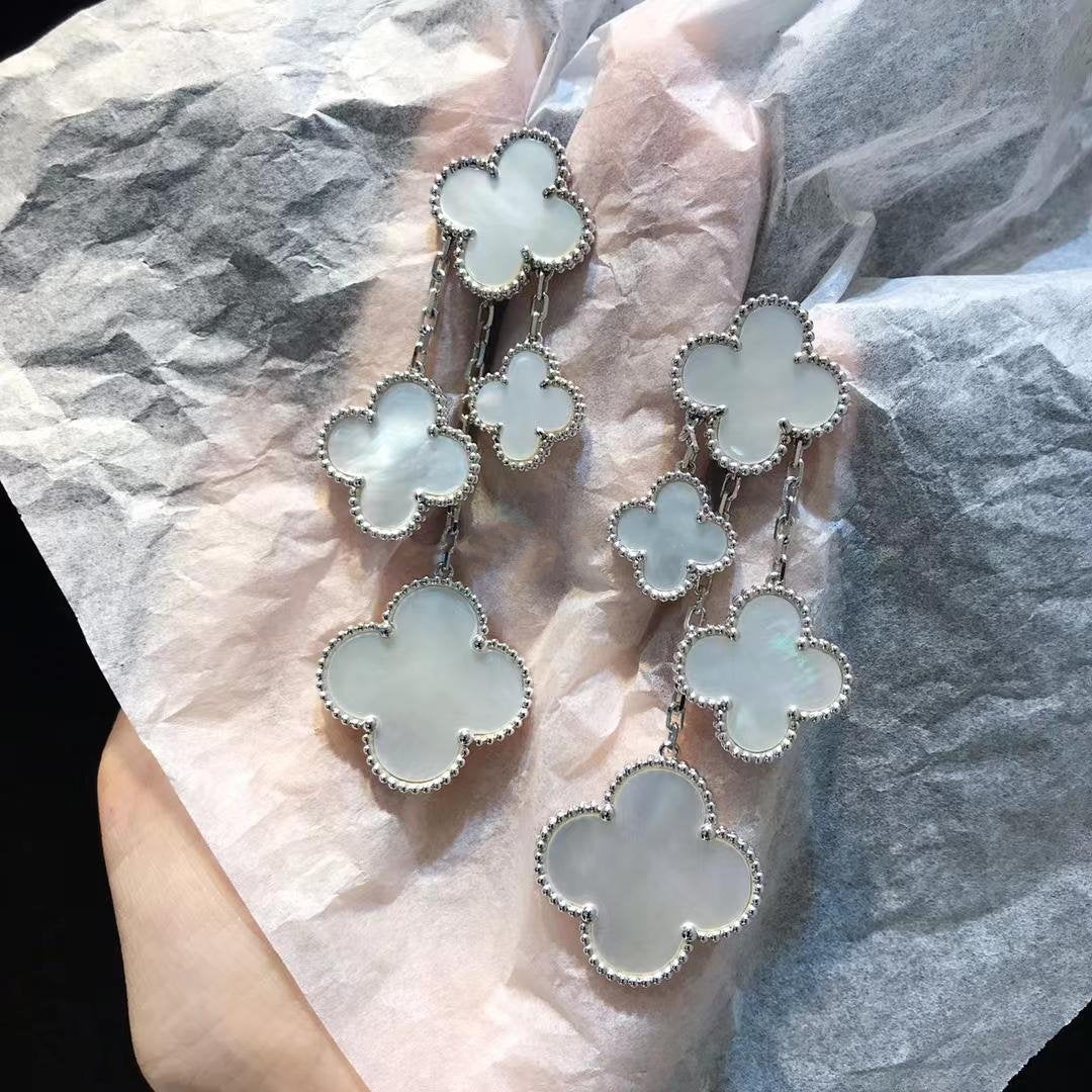 [Pearl Jewelrys]CLOVER EARRINGS WHITE MOP 4 MOTIFS SILVER