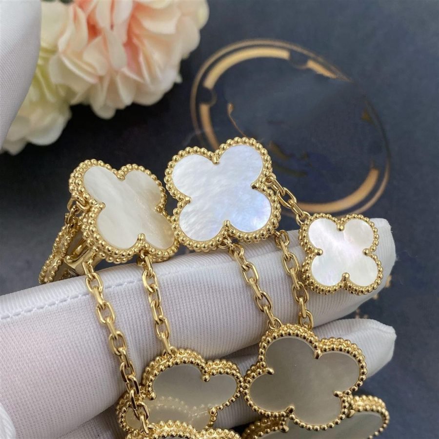 [Pearl Jewelrys]CLOVER EARRINGS WHITE MOP 4 MOTIFS GOLD