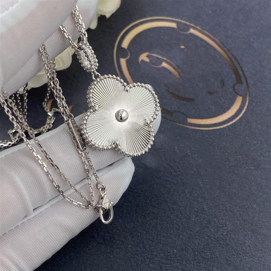 [Pearl Jewelrys]CLOVER 25MM SILVER BIG CLOVER NECKLACE