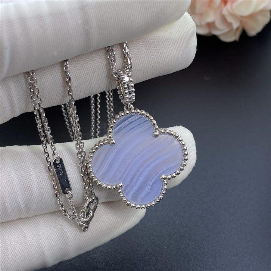 [Pearl Jewelrys]CLOVER SILVER CHALCEDONY BIG CLOVER NECKLACE