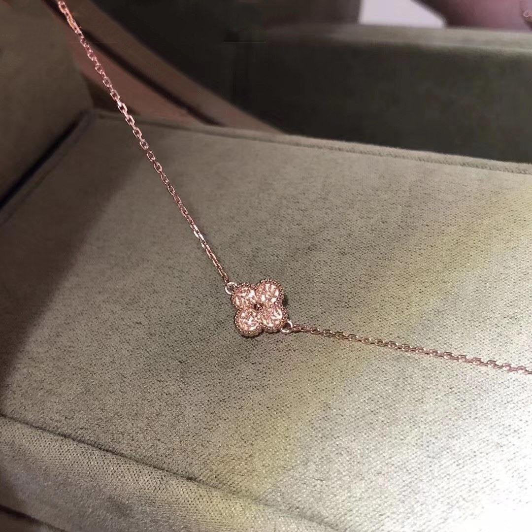 [Pearl Jewelrys]CLOVER SINGLE FLOWER BRACELET