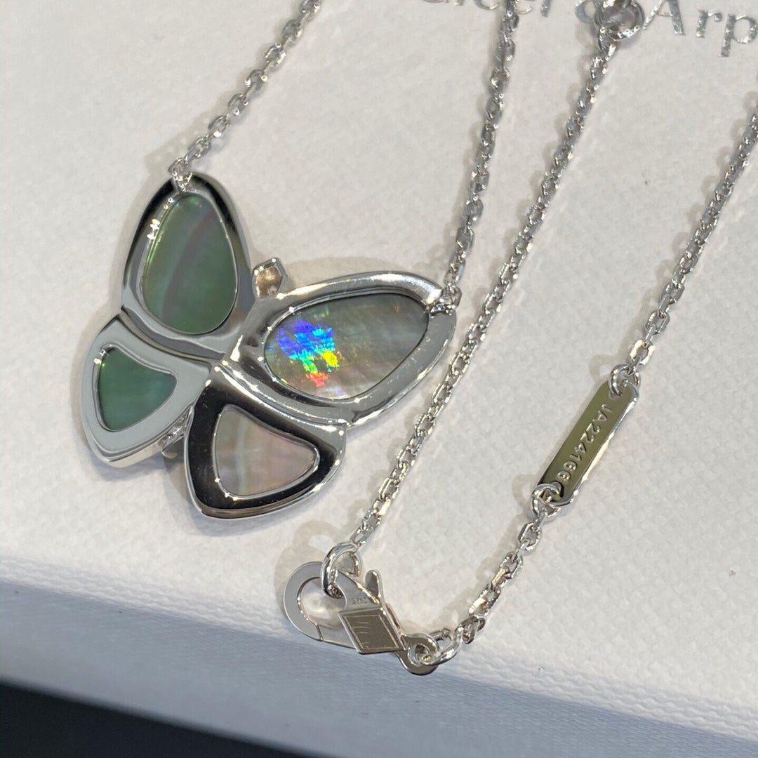 [Pearl Jewelrys]LARGE BUTTERFLY SILVER PENDANT DIAMOND NECKLACE