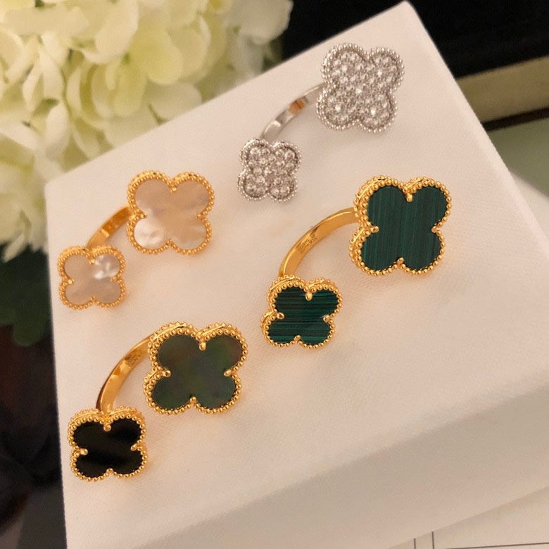 [Pearl Jewelrys]CLOVER BETWEEN THE FINGER RING