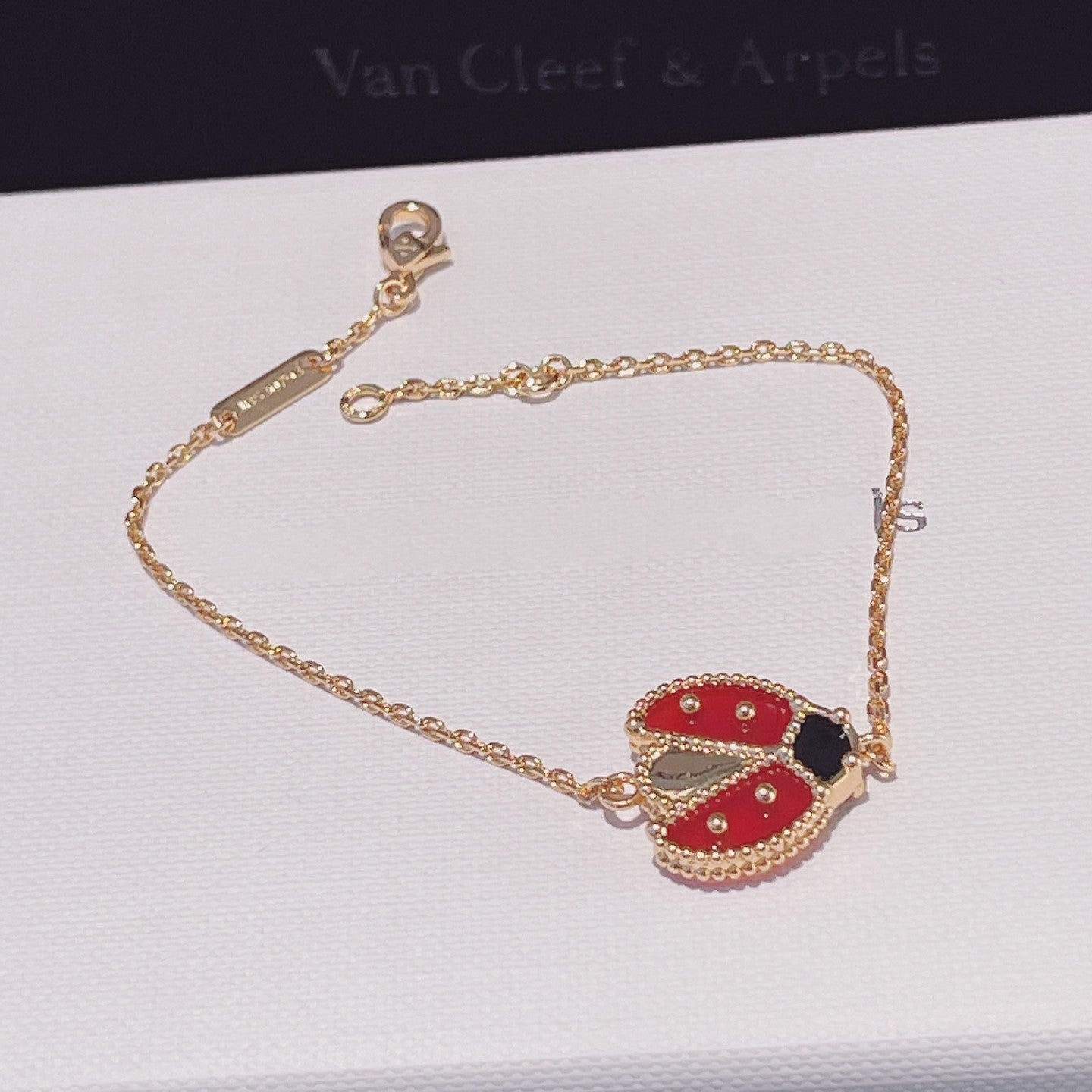 [Pearl Jewelrys]LUCKY SPRING 1 MOTIF PINK GOLD BRACELET